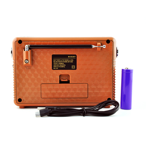 Radio Portátil Vintage M-553BT, Radio AM/FM de Madera con Linterna Retro - Product Image 5