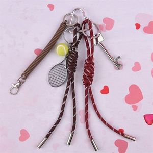 Porte-clés Cœur Métallique Créatif Unique et Tendance, Étanche, pour Couple, avec Cordon Assorti, Pendentif de Sac Fait Main pour Lui et Elle - Product Image 6