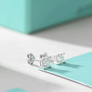 Boucles d'oreilles tendance pour femme en argent sterling avec moissanite taille princesse et carbonite, bijoux de fiançailles - Product Image 4