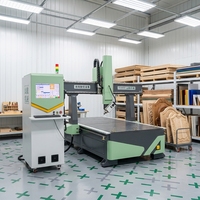 Centre d'usinage multifonctionnel CNC 4 axes pour le travail du bois, fraisage latéral de panneaux courbes, gravure, découpe, perçage