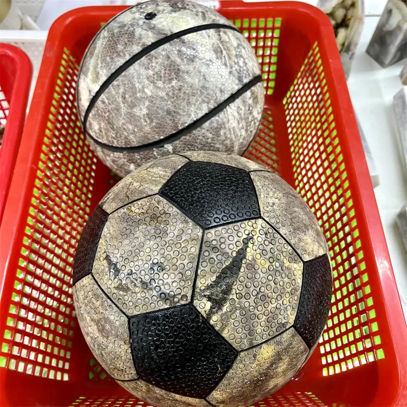 卸売天然石手作りクリスタルボール瑪瑙彫刻サッカーバスケットモデル家の装飾用