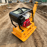 Compacteur à plaques vibrantes multifonctionnel à double sens pour l'installation de pavés emboîtables