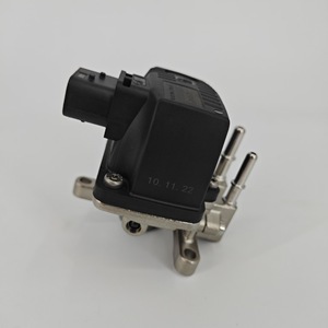 Boquilla de urea para camiones China VI A050S599 4377650 para bombas de camiones especiales - Product Image 1