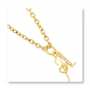 Vente en gros 925 Sterling Silver Sans Nickel Minimaliste Minuscule 'A' Initiale Pendentif Charme Collier Blanc CZ Plaqué Or pour les Femmes - Product Image 1