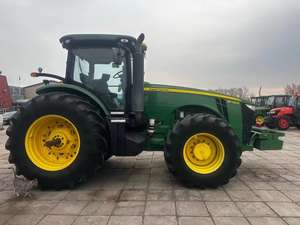 Tracteur d'occasion Agriculture JOHNN a DEERE 8R-3204 Tracteurs 120 HP 100HP 200HP - Product Image 6