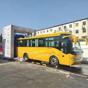 <span class=keywords><strong>Machine</strong></span> de <span class=keywords><strong>lavage</strong></span> de voitures automatique à 3 brosses pour bus et voitures, idéale pour les parcs de stationnement d'usines - Product Image 3