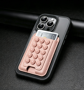 Custodia Ultra Sottile con Supporto a Ventosa per Scheda di Localizzazione Anti-Smarrimento (Find My) per Pareti in Vetro e Superfici Multiple - Product Image 4