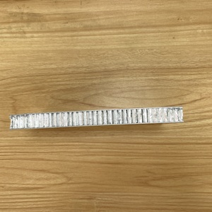 2025 panneau nid d'abeille en aluminium en gros personnalisé <span class=keywords><strong>pour</strong></span> la décoration de toit et de façade de bâtiment haute rigidité et stabilité - Product Image 5