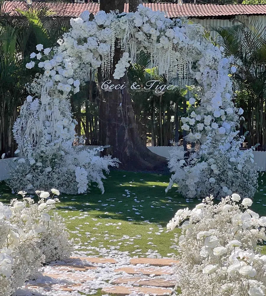 Arranjo de respiração de bebê com flores brancas para aluguel de eventos, peças centrais de desenho de arco floral para eventos de negócios, aniversário, casamento e festas