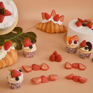 Accessoire de présentation de desserts pour chariot à cupcakes et croissants, fruits simulés, cadeau DIY, demi-tranches de fraises artificielles rouges, gâteau sucré Bailey - Product Image 2