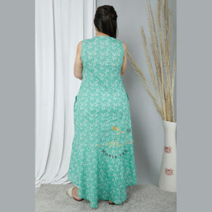 Vestido maxi informal para mujer, diseño con corte en C, sin mangas, cuello mandarín, cintura baja, transpirable y ecológico. - Product Image 3