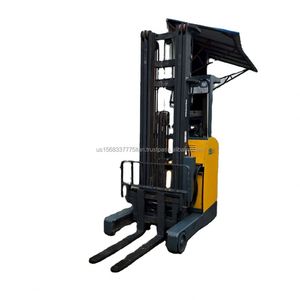 For <b>Used</b> 1.5 Tons Diesel Engine Powered <b>Pallet</b> Truck 4X4 Drive 6m Lifting Height - Product Image 1
