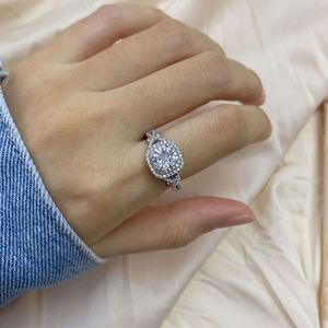 Dylam Bagues pour femmes en argent sterling S925, empilables, classiques, avec pierres de zircone cubique (CZ) de qualité 5A, effet diamant brillant, haute qualité, faible MOQ, en stock - Product Image 3