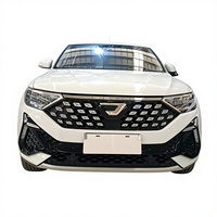 2023 model ikinci el VS5 SUV Sol Direksiyonlu Koyu Renk İç Mekan Turbo Motor Kumaş Koltuklar Otomatik Vites R18 Lastikler Sunroof