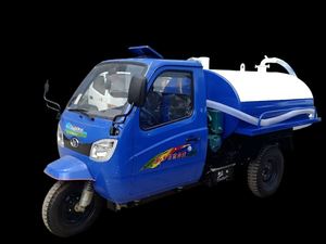 Camion d'aspiration diesel à trois roues Shifeng, transmission manuelle, réservoir de 2000 L, capacité de 1 à 10 T, nouvelle norme d'émission Euro 2, 5 T MGV, populaire - Product Image 1