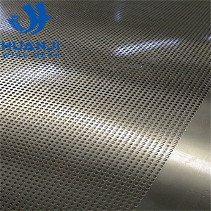 Stainless <b>Steel</b> 304/316 Wire Mesh Perforated Metal <b>Plate</b> for Ventilation Fume Filtration Welding Cutting Longer Life ISO9001 - Product Image 5