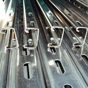 Trave a C zincato in acciaio Q235/Q345 /SS400 canali in acciaio a forma di sezione SS400 profilo zincato 6m-12m U trave - Product Image 3