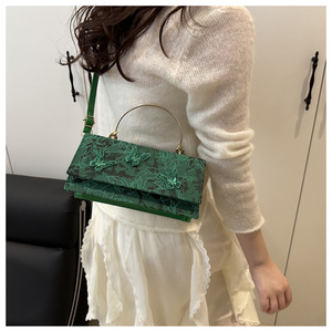 Borsa a Tracolla Vintage alla <span class=keywords><strong>Moda</strong></span> per Giovani Donne, con Ricamo di Farfalle, Fiori e Cuori in Poliestere - Product Image 4