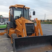 Chargeuse-pelleteuse 3CX d'occasion en stock avec godet frontal de 1,2 m³ et bras de terrassement arrière pour exportation mondiale immédiate