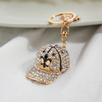 Porte-clés Mini Casquette de Baseball 3D Plaqué Or avec Strass Incrustés, Ornement de Casquette, Fermoir Mousqueton Métallique, Accessoire de Mode de Luxe