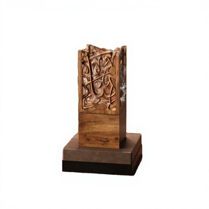Brûleur d'encens religieux en bois de santal avec calligraphie arabe, support pour Bakhoor et bougie chauffe-plat par Zhtraders - Product Image 1