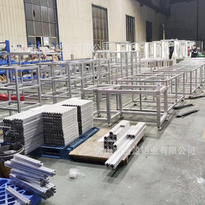 Cadres d'équipement de ligne d'assemblage industrielle personnalisés avec des protections, spécifications sur mesure pour la production automatisée - Product Image 2