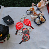 Porte-clés PVC personnalisé 2025 pour joueur de tennis professionnel, design luxueux et compact, raquette de padel, sécurité, étanche