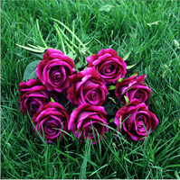 Roses artificielles en velours de soie pas chères - Tige unique, toucher naturel, 50 cm de long, pour la remise des diplômes, Pâques, Noël, Halloween