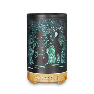 Diffuseur d'arômes en fer en forme de cerf et de bonhomme de neige, humidificateur de 100 ml avec lumière LED pour la maison, le bureau, cadeau de Noël - Product Image 3