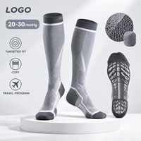 Chaussettes de compression graduées pour mollets 20-30 mmHg avec bordure colorée, spécifications OEM/ODM pour le soin des mollets