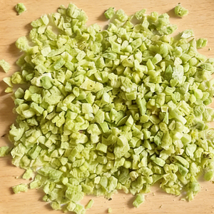 Approvisionnement direct usine : Dés de kiwi lyophilisés, légumes déshydratés, dés de kiwi pour la pâtisserie, ingrédients pour sautés, prêts à consommer - Product Image 1