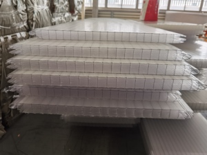 Système de plaque <span class=keywords><strong>en</strong></span> polycarbonate <span class=keywords><strong>en</strong></span> U pour les plaques <span class=keywords><strong>en</strong></span> polycarbonate à double paroi, multi-paroi, pour la toiture, matériau PC, découpe sur mesure - Product Image 5