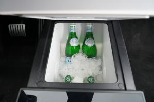 Cybertruck Center Console Réfrigérateur Portable Voiture Réfrigérateur Congélateur Refroidisseur pour <span class=keywords><strong>Tesla</strong></span> Camion Intérieur Accessoires - Product Image 2