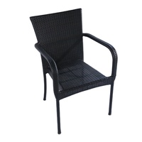Ensemble de salle à manger de villa d'extérieur durable, confortable et portable, style moderne, table et chaises, table basse en osier, chaise en rotin, meubles