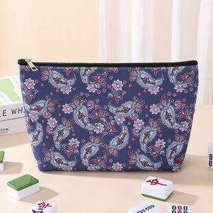 Borsa per Mahjong con Logo Personalizzato e Stampa Paisley, Pochette da Viaggio per Cosmetici, Borsa da Toilette all'Ingrosso - Product Image 2