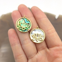 Collier en pierre naturelle de design tendance, pendentifs en coquille de nacre blanche, bijoux plaqués or, coquille d'ormeau, fleur de lotus, breloques rondes, bricolage