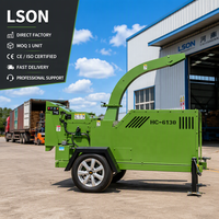 Broyeur de branches compact diesel pour usage commercial et municipal, idéal pour l'aménagement paysager urbain