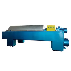 Séparation centrifuge industrielle horizontale ou horizontale, v, pour la séparation d'huile de déchet