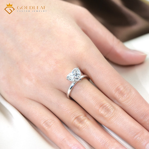 Anillo de Compromiso y Matrimonio Personalizado de Oro Real de 14K con Diamante Cultivado en Laboratorio de Corte Corazón de 3ct, Certificado IGI, para Mujer y Pareja - Product Image 5