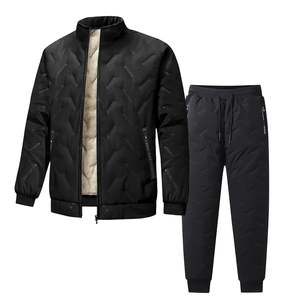 Heren Casual Pakken Fleece Winter 2-delig Set met Ritszakken voor Koude Bescherming 100% Polyester Warme Jas en Broekpakken - Product Image 1