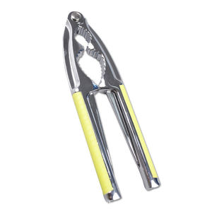 Cascanueces Multifuncional de Acero Inoxidable con Empuñadura Roja para Avellanas, Piñones y Nueces - Product Image 5