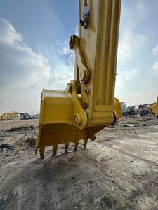 รถขุดตีนตะขาบโคมัตสึ PC240LC-8 - Product Image 5