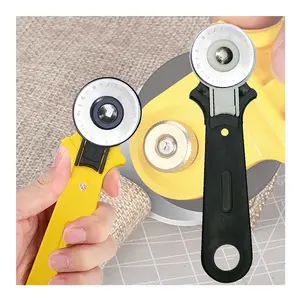 High Quality 45MM Rotary Knife Fabric Round Cutting Knife Yellow Black Plastic Rotary Cutter