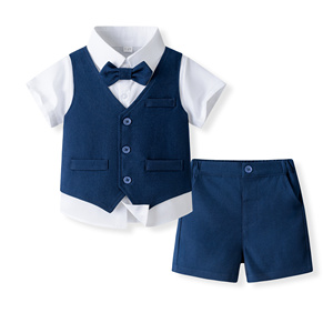 Catpapa – Ensemble 4 pièces pour garçons : Chemise à manches courtes, gilet uni, short et nœud papillon – Tenue de mariage pour page d'honneur – Vente en gros - Product Image 3