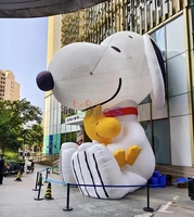 Vente en gros de Snoopy gonflable géant, adorable modèle de chien de dessin animé gonflable de Noël pour la publicité, la promotion et la décoration