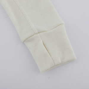 เสื้อแขนยาวผู้หญิงคอสูงสีทึบ - Product Image 4