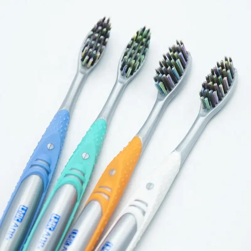 LMK Produk Populer Pegangan Plastik Bulu Lembut 4-warna Sikat Gigi Sederhana Dewasa Pembersih Mulut Sikat Gigi Nyaman