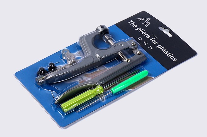Pliers