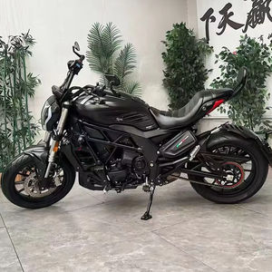 Bicicleta de calle <span class=keywords><strong>Benelli</strong></span> <span class=keywords><strong>502C</strong></span> de segunda mano de alta calidad, frenos de disco delanteros y traseros de primera línea y sistema de frenos antibloqueo ABS. - Product Image 3