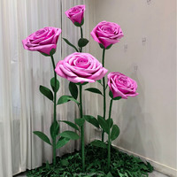 Rose géante artificielle en mousse EVA rouge faite à la main - Fleur artificielle imperméable et résistante aux UV pour la décoration de mariages en extérieur, l'affichage en centre commercial